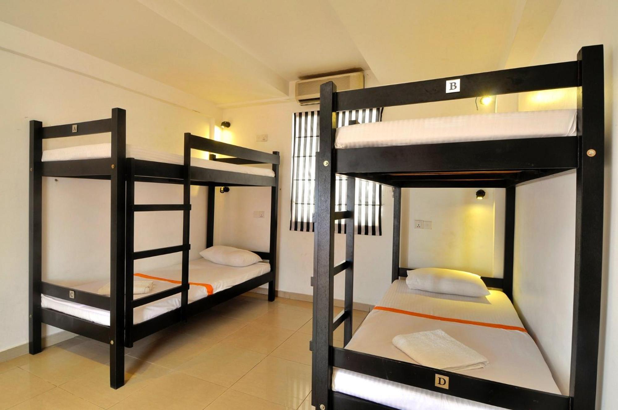Sea Breeze Guest House Negombo Quarto foto